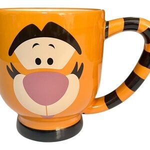 Disney Parks Orange Winnie the Pooh Tigger Spiral Large Mug Rare Find